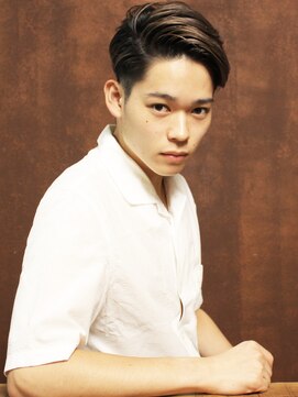 シアンデルカ(CYANDELUCCA) 外国人風サイドパートショート