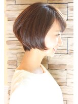 レウナ 外苑前(Reuna)&nbsp;２０代・３０代に人気黒髪でも可愛く決まるコンパクトショート