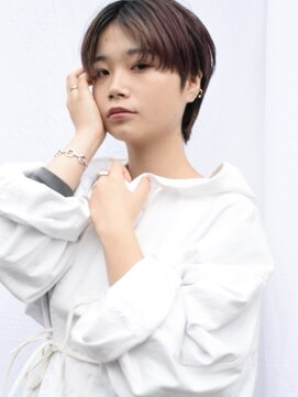 クリアー オブ ヘアー 藤が丘店(clear OF HAIR) センター分けマッシュショート