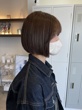 グランドール リュクス(Grandoll Luxe) 前下がりボブ