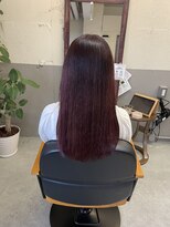 カフカ(KAFKA)&nbsp;ダークピンクヘアカラー【前田佳織】