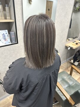 リベストバイジェービー 稲毛(li best. byjb) ピンクベージュ/インナーグレージュ/マチルダボブ/前髪【稲毛】