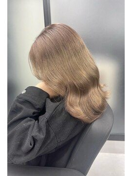 リア 大阪梅田(Ria) ～ミルクティーベージュ～　【Ria 大阪 梅田】