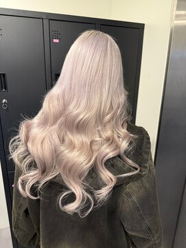 ベレーザ 渋谷(BELEZA) 12272ミルクティーベージュ韓国風巻きホワイトブロンドロング