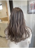 ゆるふわミルクティーベージュ系バレイヤージュ