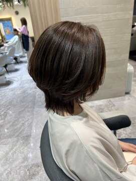 イメージア 町田店(IMAGE A) ミディアムグラデェーションカット@20代30代40代50代