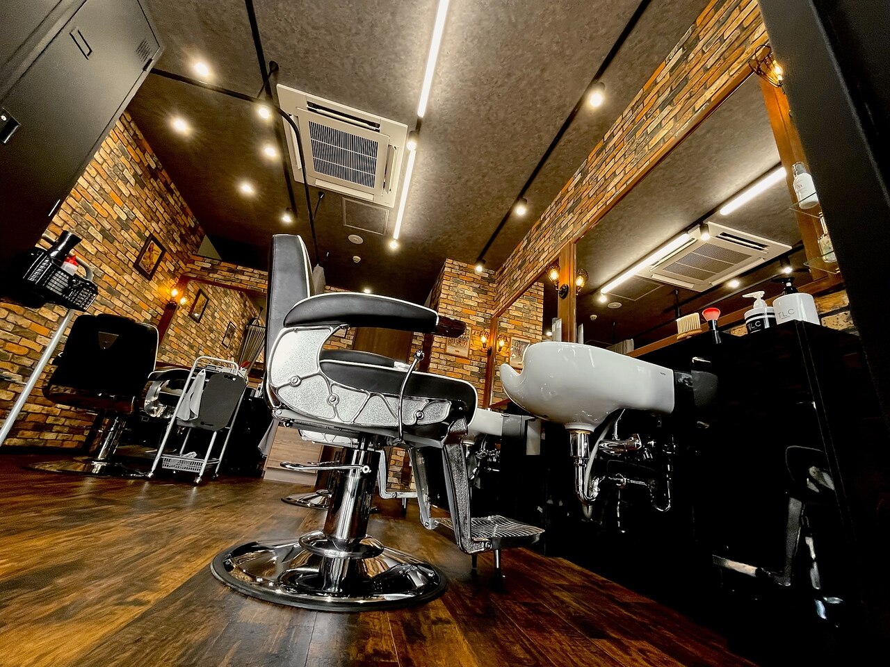 B232182213.jpg?impolicy=