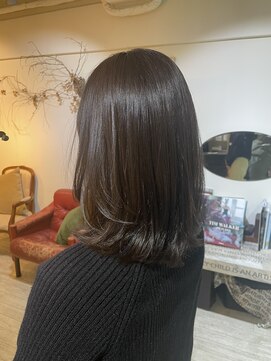 ドア(doa.) ミディアムボブ