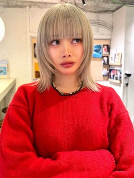 ルーム(Loom.) レイヤーボブ フェイスレイヤー くびれボブ