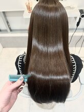 ネリ(NERi)&nbsp;柔らか艶感☆オリーブカラー×髪質改善カラー