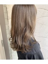 ジアン(GIEN)&nbsp;ブラウンベージュ　イルミナカラー　レイヤー