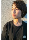 軽やかなストレートタッチで大人可愛く☆