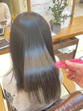 ビューティーサロンジェイ(Beauty Salon J) ツヤ髪|縮毛矯正|安城|美容室|ヘアケア|美髪矯正