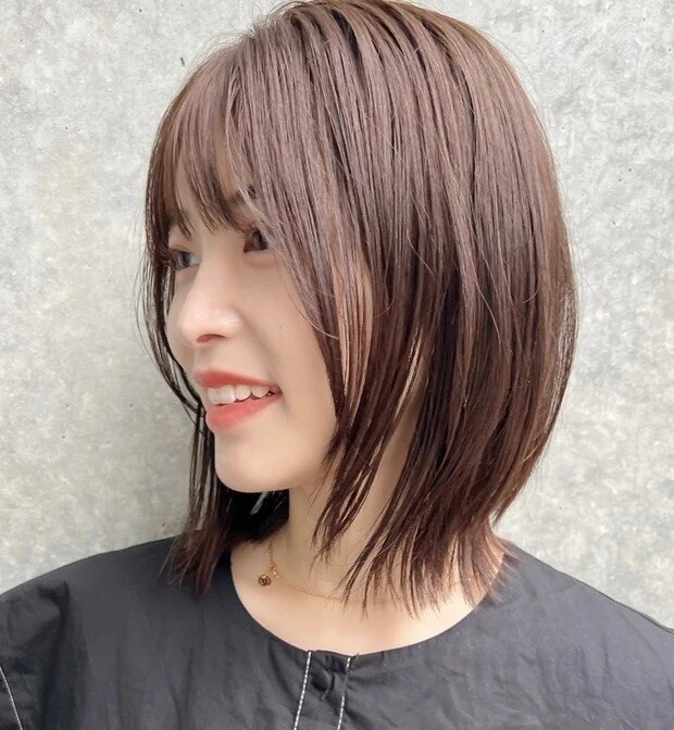 人毛 ショートボブ　少し明るめブラウン Ｍサイズ　前髪がおでこに貼り付かない Brightlele 医療用ウィッグ ウィッグ ショート ボブ 人毛 人毛