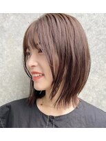 ヘアースタジオフォルム 顔まわりレイヤーショートボブ