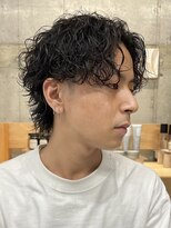 サップ 茨木店(Sup)&nbsp;センターパートミディアムウルフ/波巻きパーマ/スパイラルパーマ