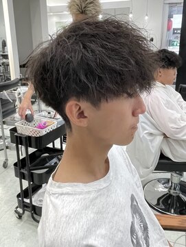 ネクストゼロ(NEXT zerO) メンズパーマ