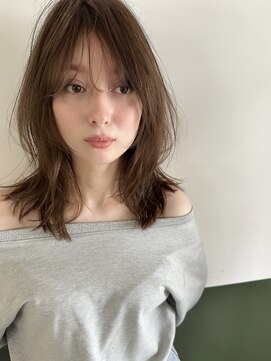 ナナローネス(nana loness) ミディアムレイヤー レイヤーカット フェイスレイヤー