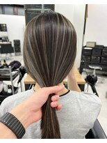 キラ 渋谷(KILLA)&nbsp;ハイライト/小顔/ボブウルフ/ネイビージュ/黒髪/ワンレン