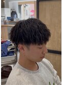 刈り上げツーブロックツイストスパイラルパーマメンズマッシュ