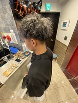 銀座マツナガ 神田店&nbsp;メンズツーブロツイストスパイラルアップバングショートメッシュ