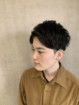 トリコ(ToricO) メンズ短髪ヘア　刈り上げショート　アップバング