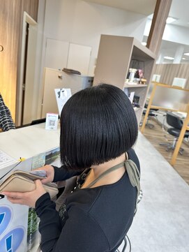 クアトロ 宇都宮本店(QUATRO) 前下がりボブ