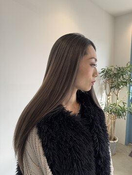 ロテ(LOTE.) ハイライト/ハッシュカット/クラゲヘアー/黒髪カタログ/一宮