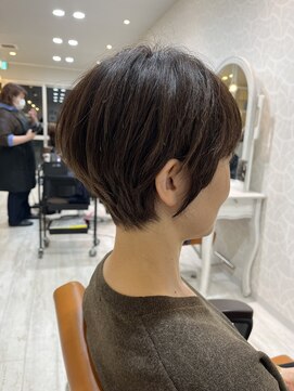 《ナチュラルコンパクトショート》