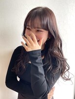 ハナ ビューティーヘアー(hana.)&nbsp;透け感ブラウン × ツヤ髪ロング