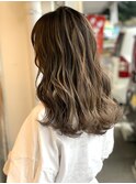 バレイヤージュベージュ