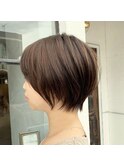 丸みのあるショートヘアー