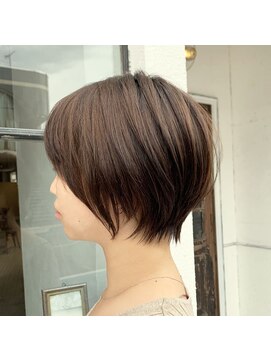 ナップヘアー 春日部店(nap hair) 丸みのあるショートヘアー