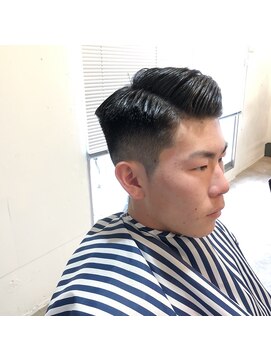 グッドプレイスアンドシング(Good Place&thing) メンズ刈り上げ短髪校則ok七三スキンフェードサイドパート