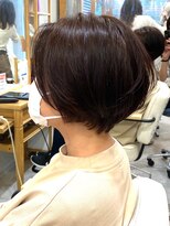 グラッシー センター北店(GLASSI)&nbsp;大人かわいい★小顔丸みショート★ダークグレージュ★センター北