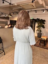 メリー オオサカ(Merly Osaka)&nbsp;ほんのりピンク入り！絶妙なベージュカラー_shiny nude beige_