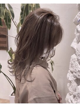 モアナ バイ ヘッドライト 二俣川店(Moana by HEADLIGHT) Moana#レイヤーカット#ベージュ#デジタルパーマ