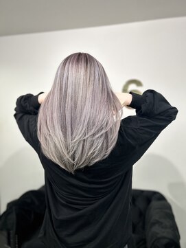 シックス(NO.6) ホワイトシャドールーツ