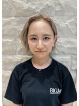 ジャン クロード ビギン 横浜ベイクオーター店(JEAN CLAUDE BIGUINE) 徳永 小遥