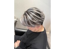 ブロンドバイピンキー(Blond by Pinky)