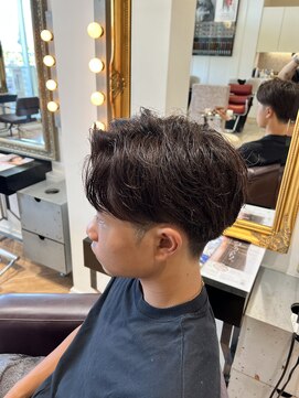 コワファースト  させぼ五番街店(COIFF1RST) センターパートstyle☆