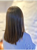 ロングストレートヘアー