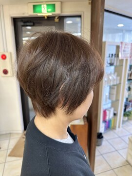 クオリス 上板橋店(QUALIS) 大人ハンサムショート前下がりショートボブ　艶感ココアブラウン