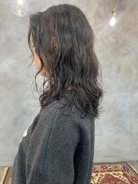 シキ(SIKI)&nbsp;ロングパーマ
