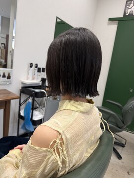 フー バイ セリナ(Fuu.by serina) 切りっぱなしボブ