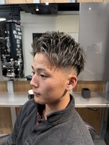 リレーションメンズヘアー(RELATION MEN'S HAIR)&nbsp;ラウンドマッシュソフトモヒカンマッシュメンズテーパーフェード