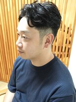 テラス(Terrace)&nbsp;好印象・清潔感を与える×大人センターパート【30代40代メンズ】