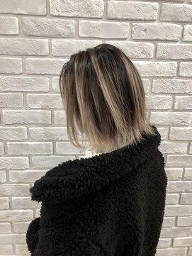 フェニーチェ オン ザ ビーチ(FENICE on the beach) バレイヤージュカラー