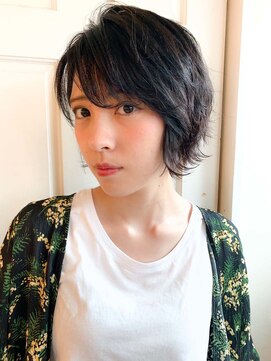 ヘアーワークス ヘルム 渋谷店(HAIR WORKS HELM) [HELM渋谷]大人かわいい黒髪センシュアルショート