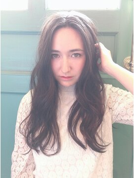 シレーナ ヘアーリゾート(Sirena Hair Resort) ゆるナチュラル☆ウェーブ・ロング